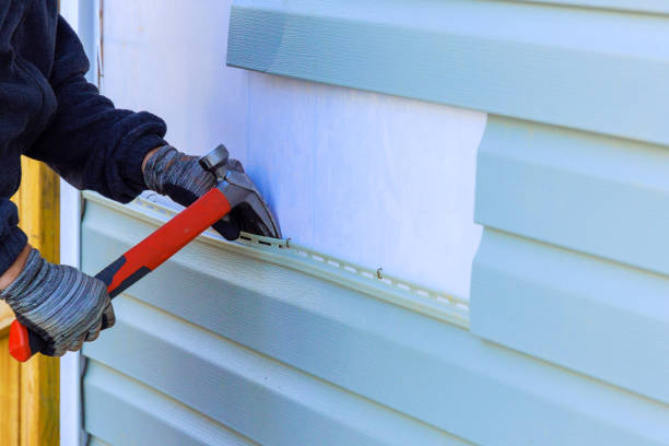 Reliable Emergency Siding Repair contractor in New London, TX by Creative Siding